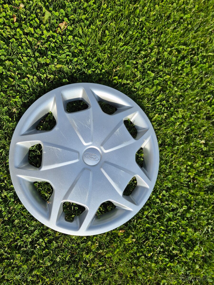 Poklice Ford Transit/Custom 15"