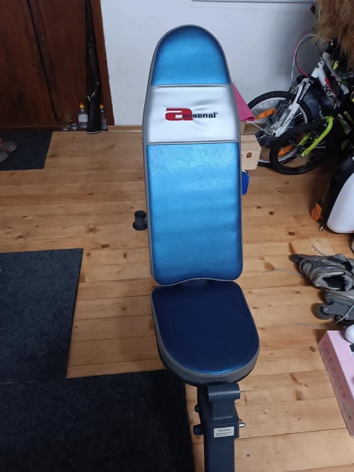 Lavice na posilování
