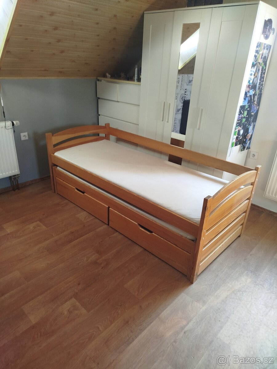 Dětská rozkládací postel