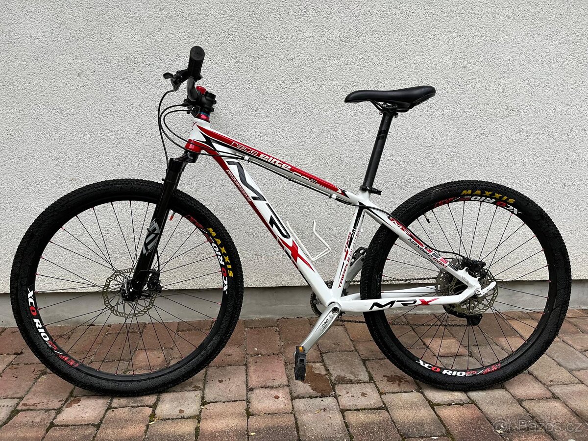 Kolo MRX 27,5" 10,4 kg, hliník