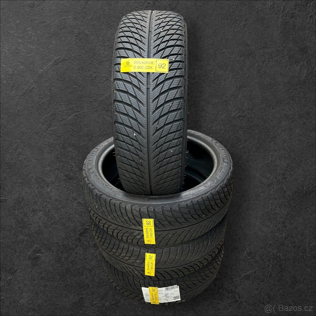 Zánovní zimní pneumatiky Michelin 205/40r18