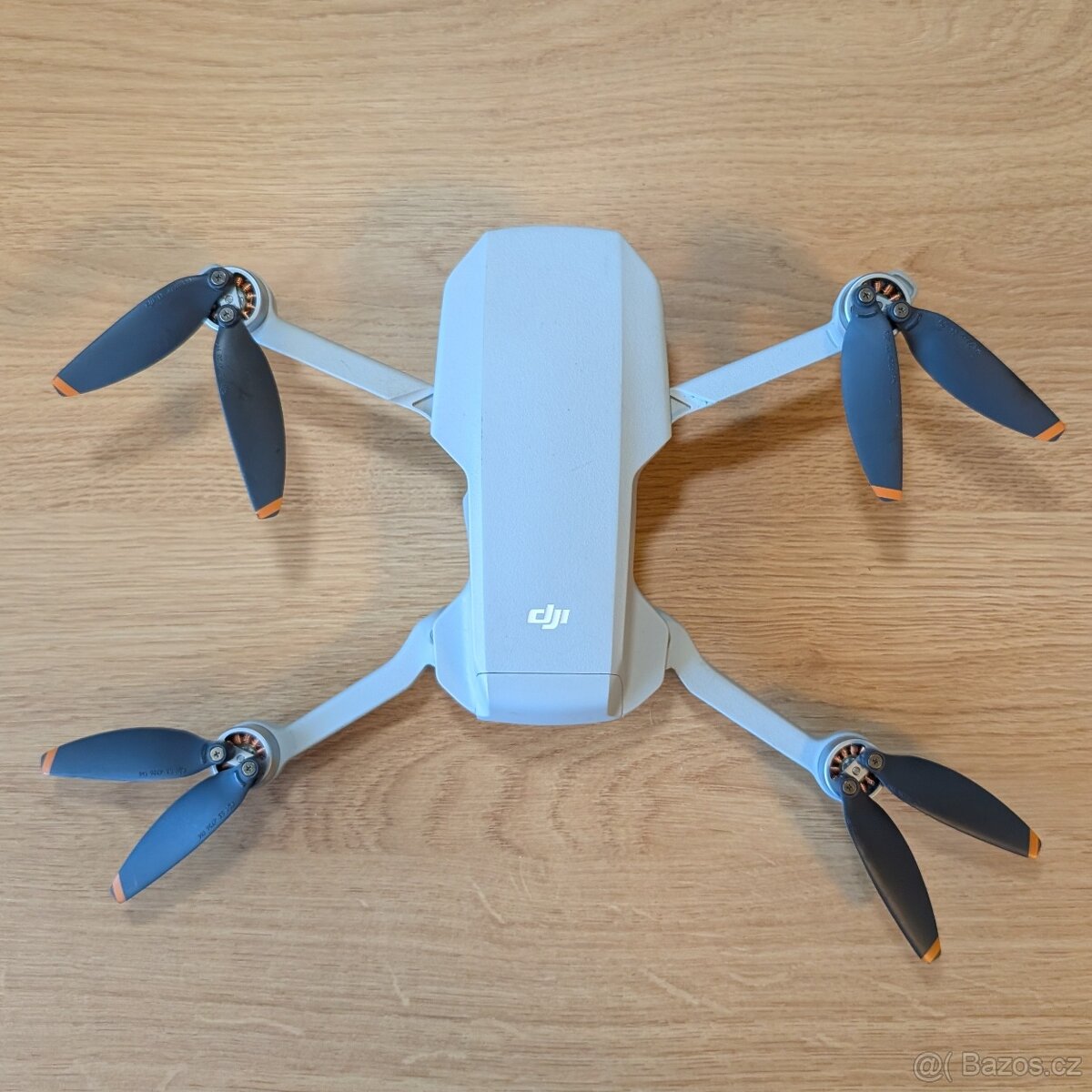 DJI Mini 4K – poškodeny gimbal