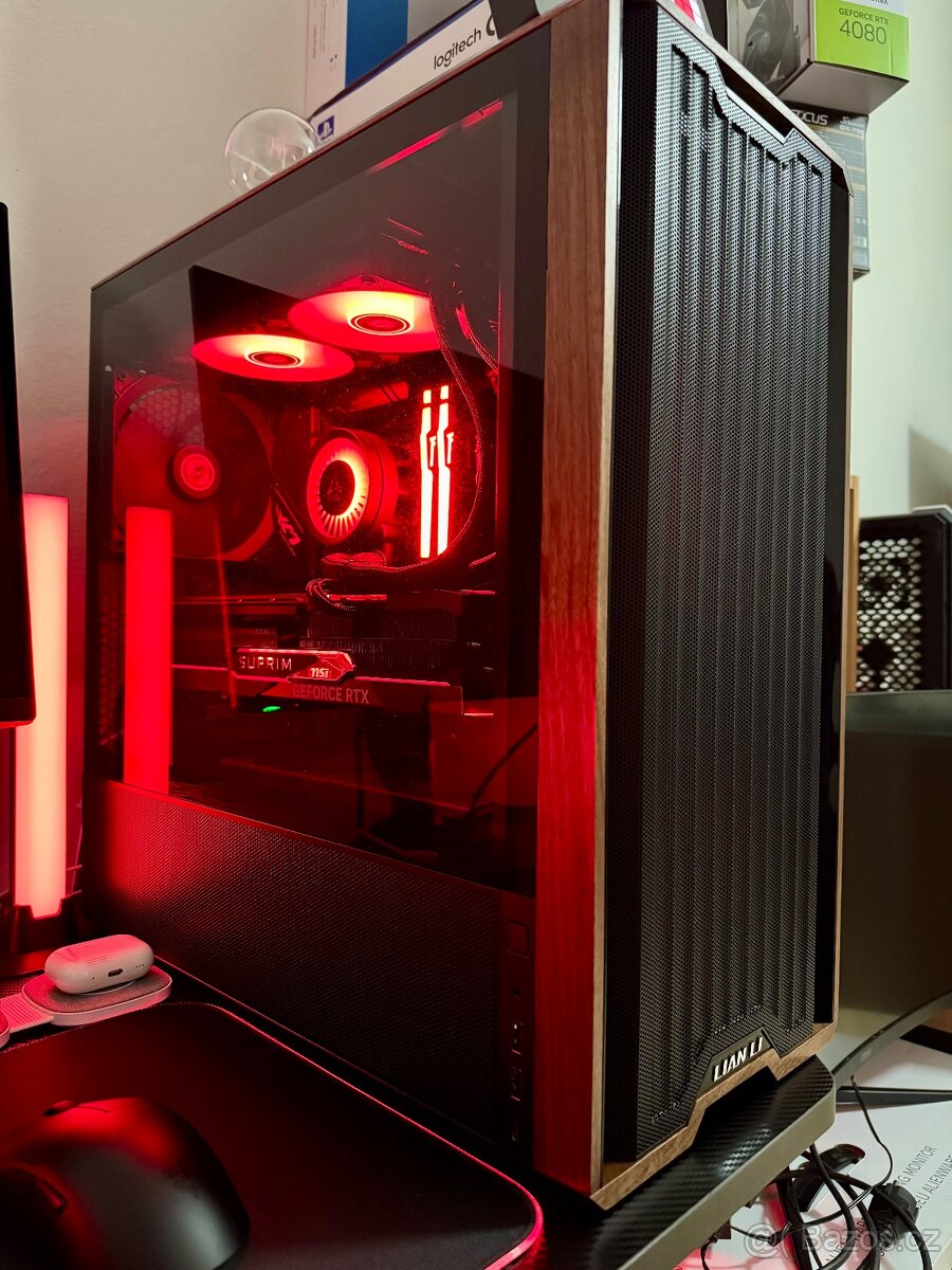 BRUTÁLNÍ HERNÍ PC R7 7800X3D/32GB RAM/RTX 4080/2TB SSD