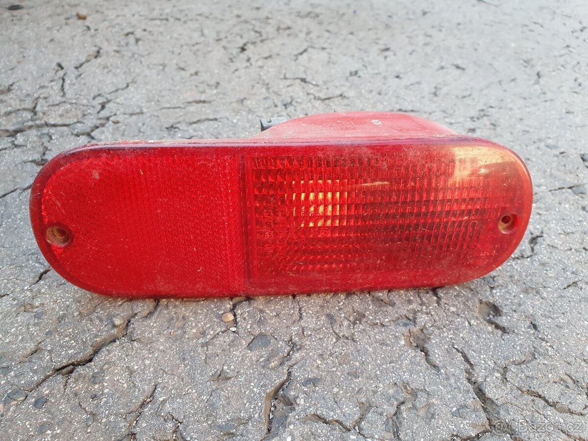 Zadní mlhovka a zpátečka chrysler Pt cruiser