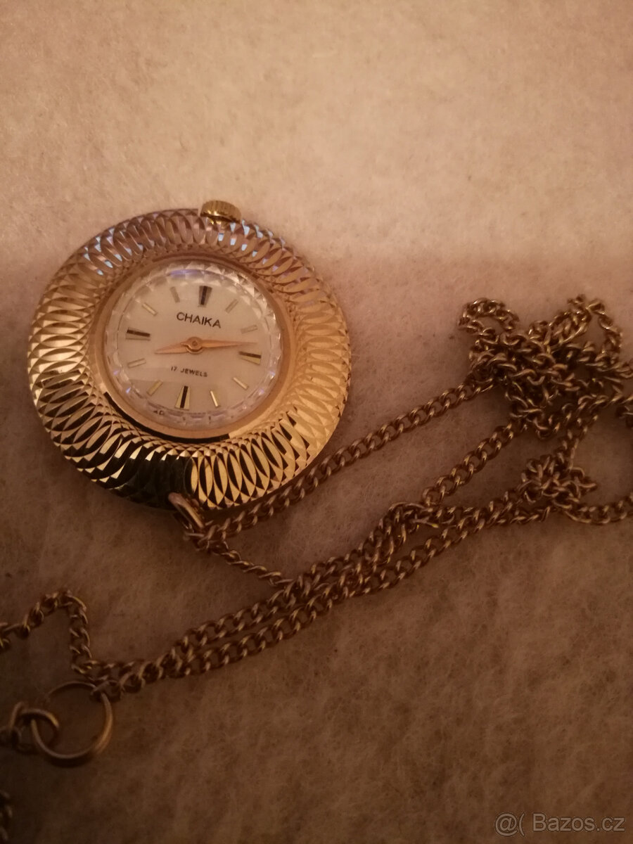 dámské hodinky