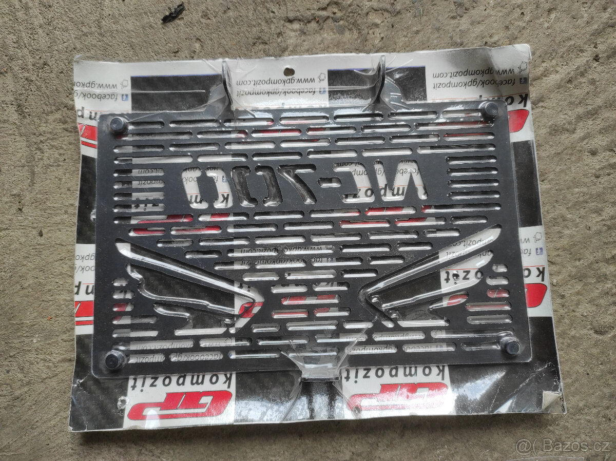 Kryt chladič Honda NC 700