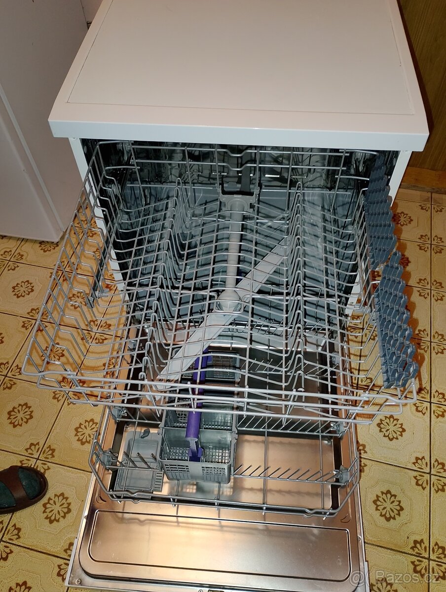 Myčka nádobí BEKO 60X60cm