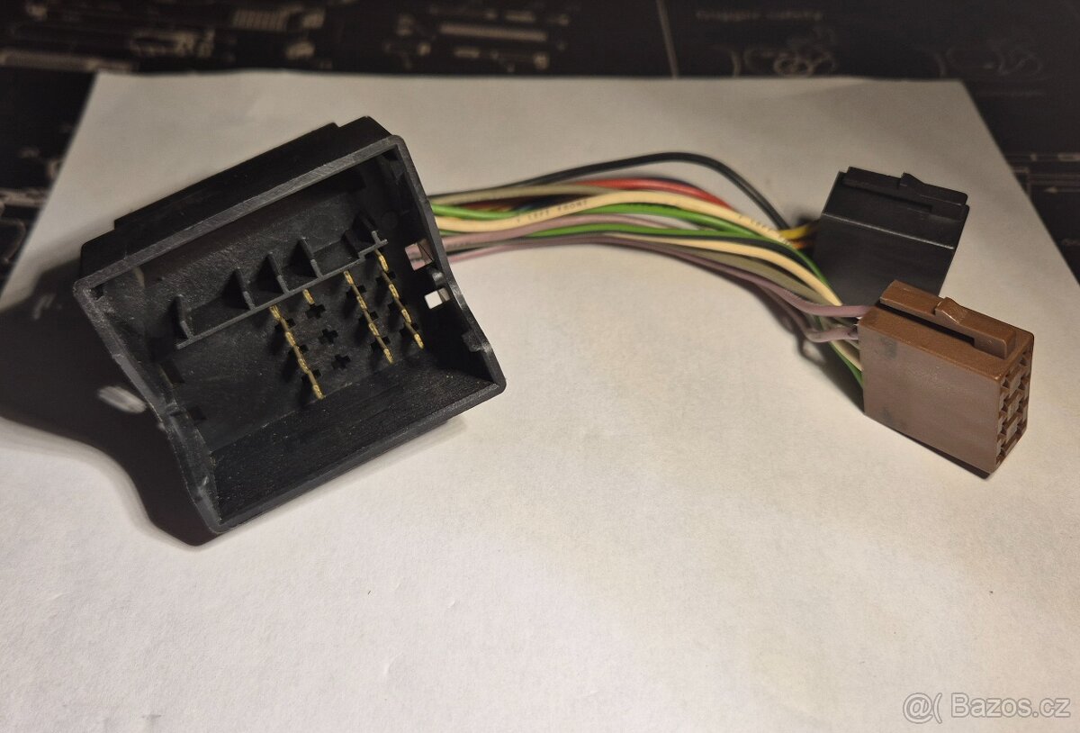 BMW 5,3,1,X3,X5 a další/Land,kabelový adaptér/ISO konektor