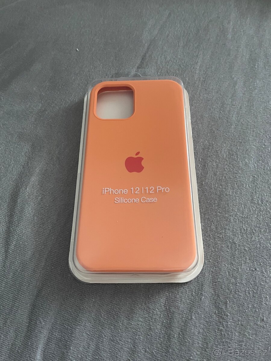 Světle oranžový obal na iPhone 12