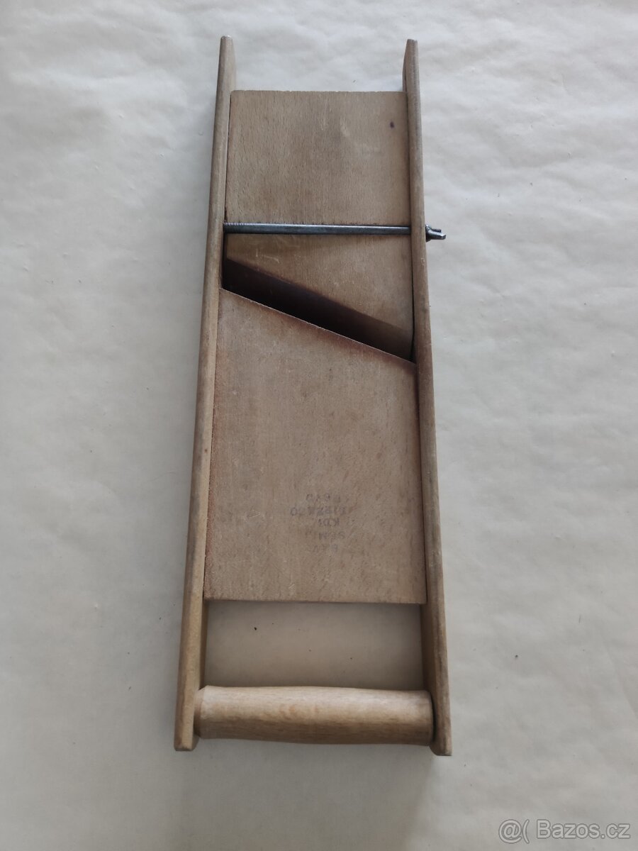 Kuchyňské pomůcky