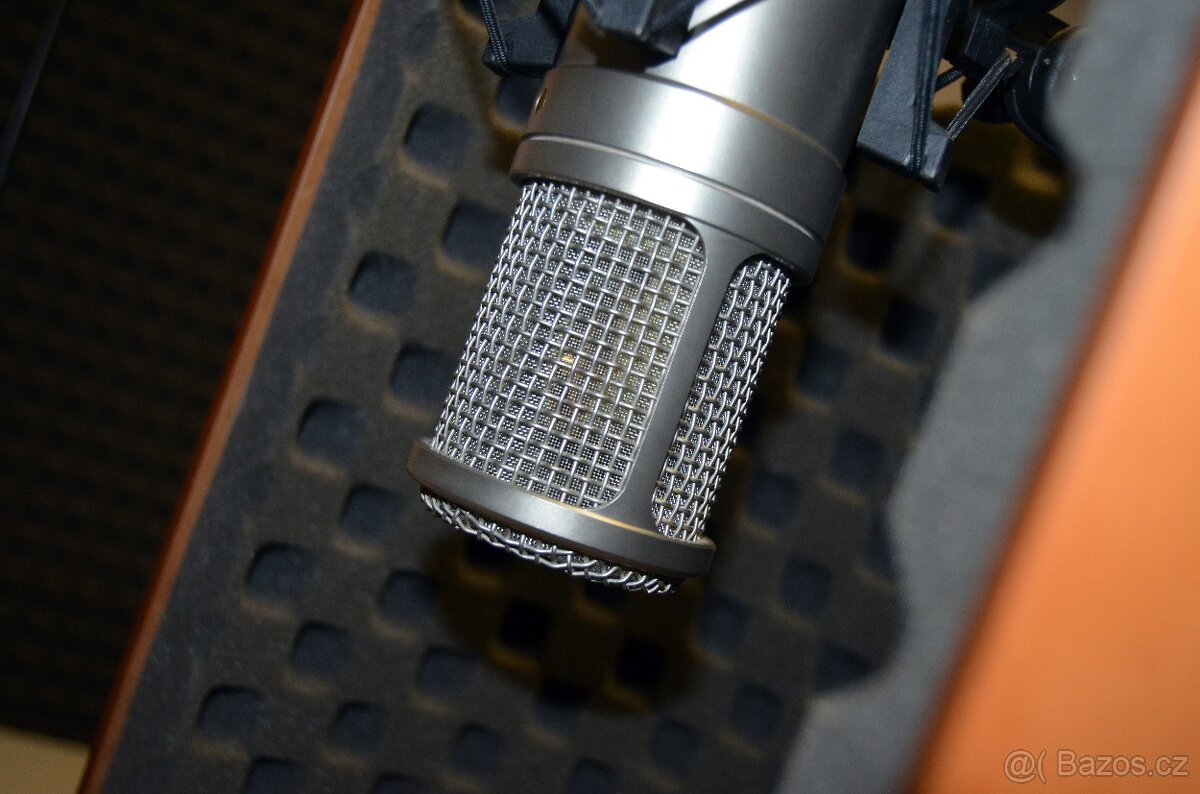 Skvělý studiový mikrofon Rode Classic 2