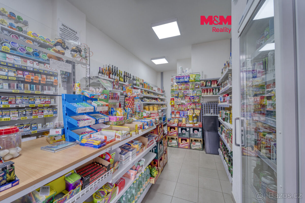 Shop and services for rent, 26 m², Pilsen, náměstí Gen. Spades
