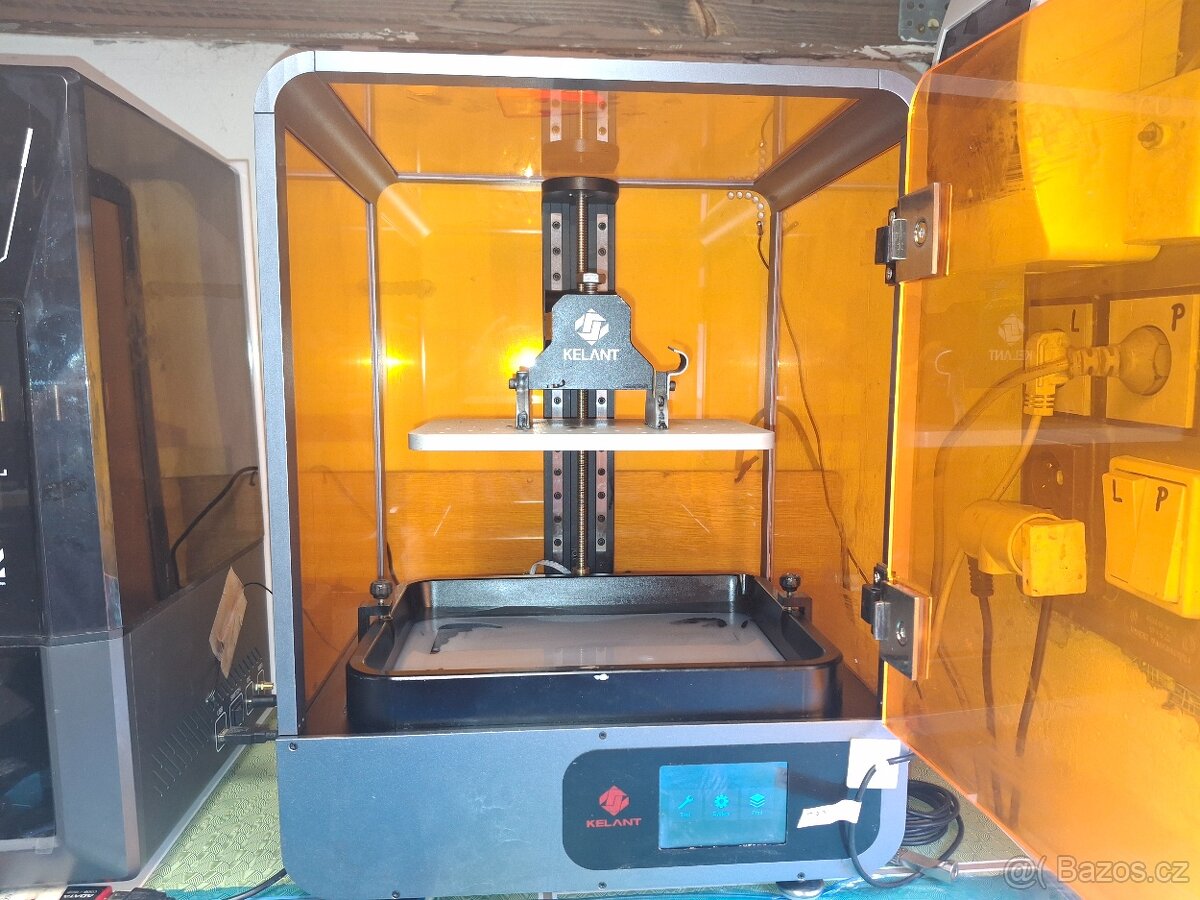 Prodám 3d tiskárnu resinová