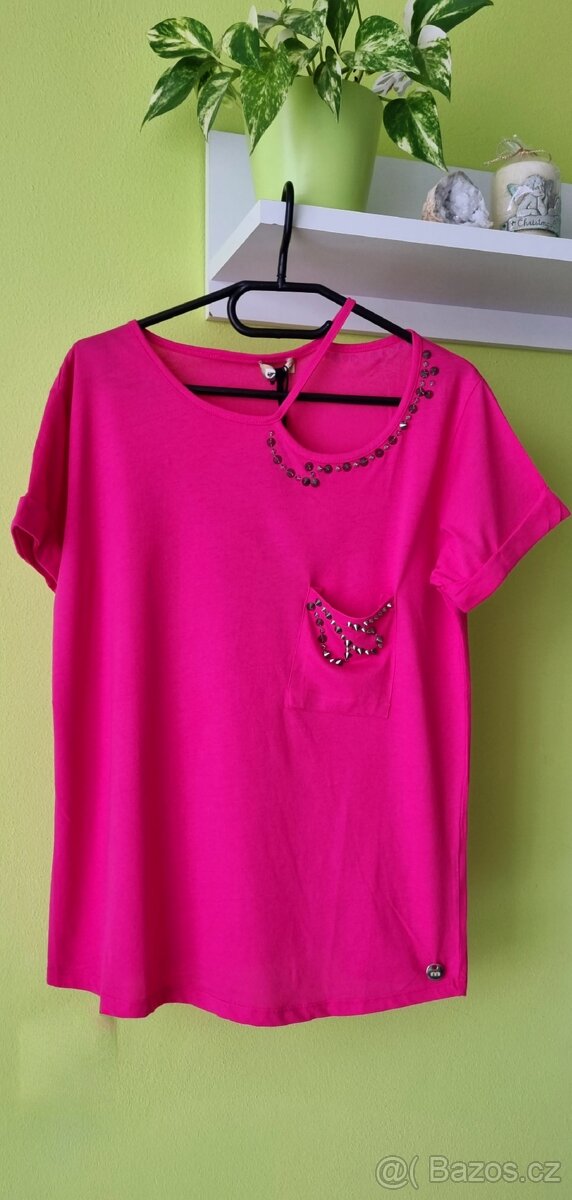 Elegantní růžové dámské tričko