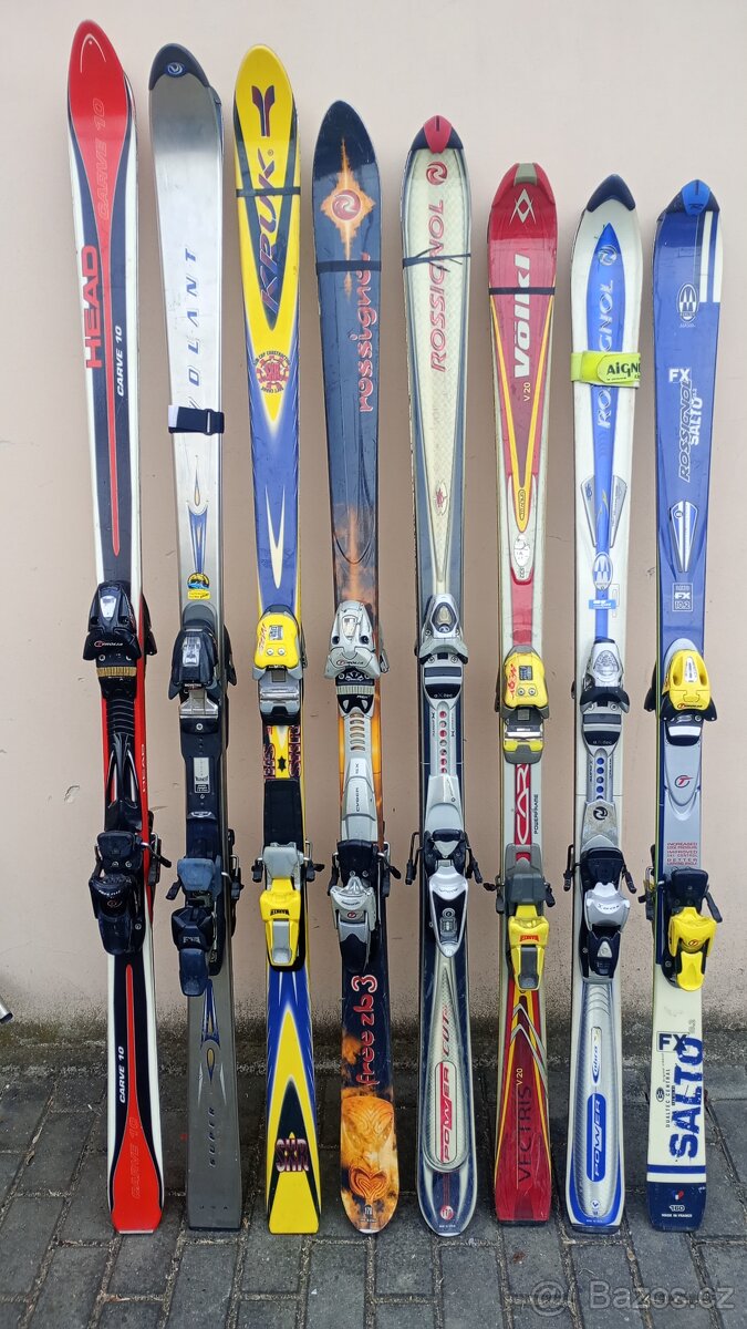 Sjezdové carvingové lyže 100,-Kč