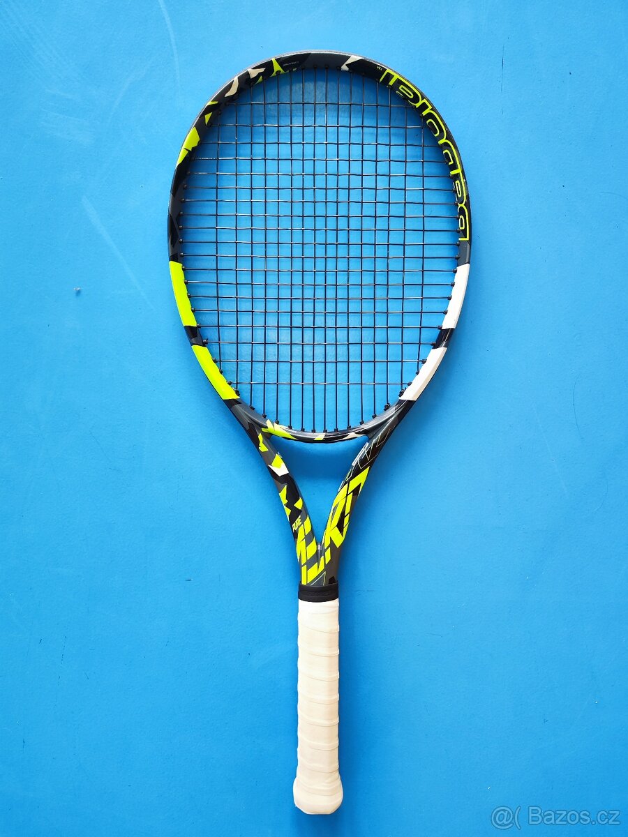 Babolat Pure Aero 300 gr. - grip 3