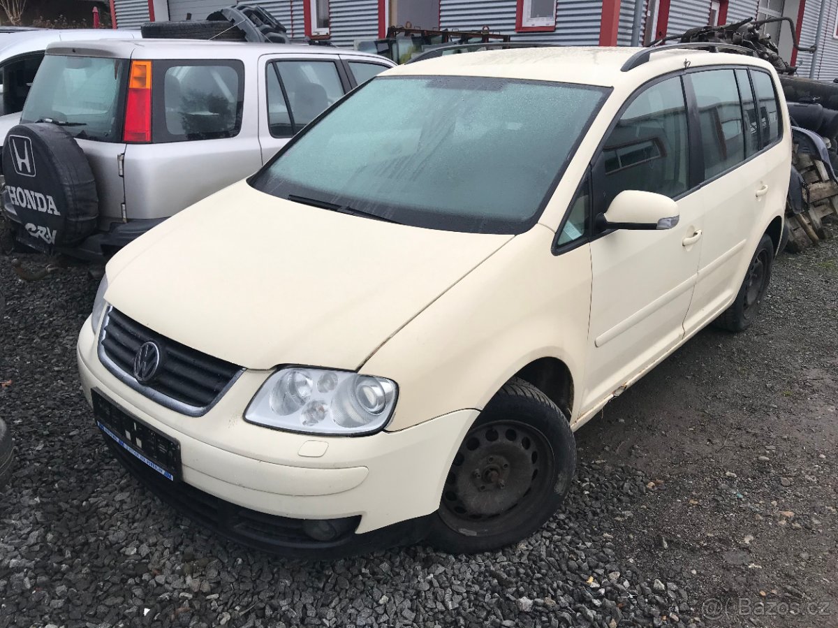 VW TOURAN DSG 2,0TDI 103kW 2004 7MIST BKD - NA DILY