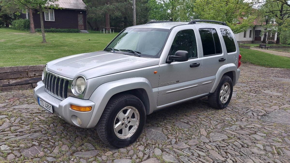 Prodám Jeep Cherokee