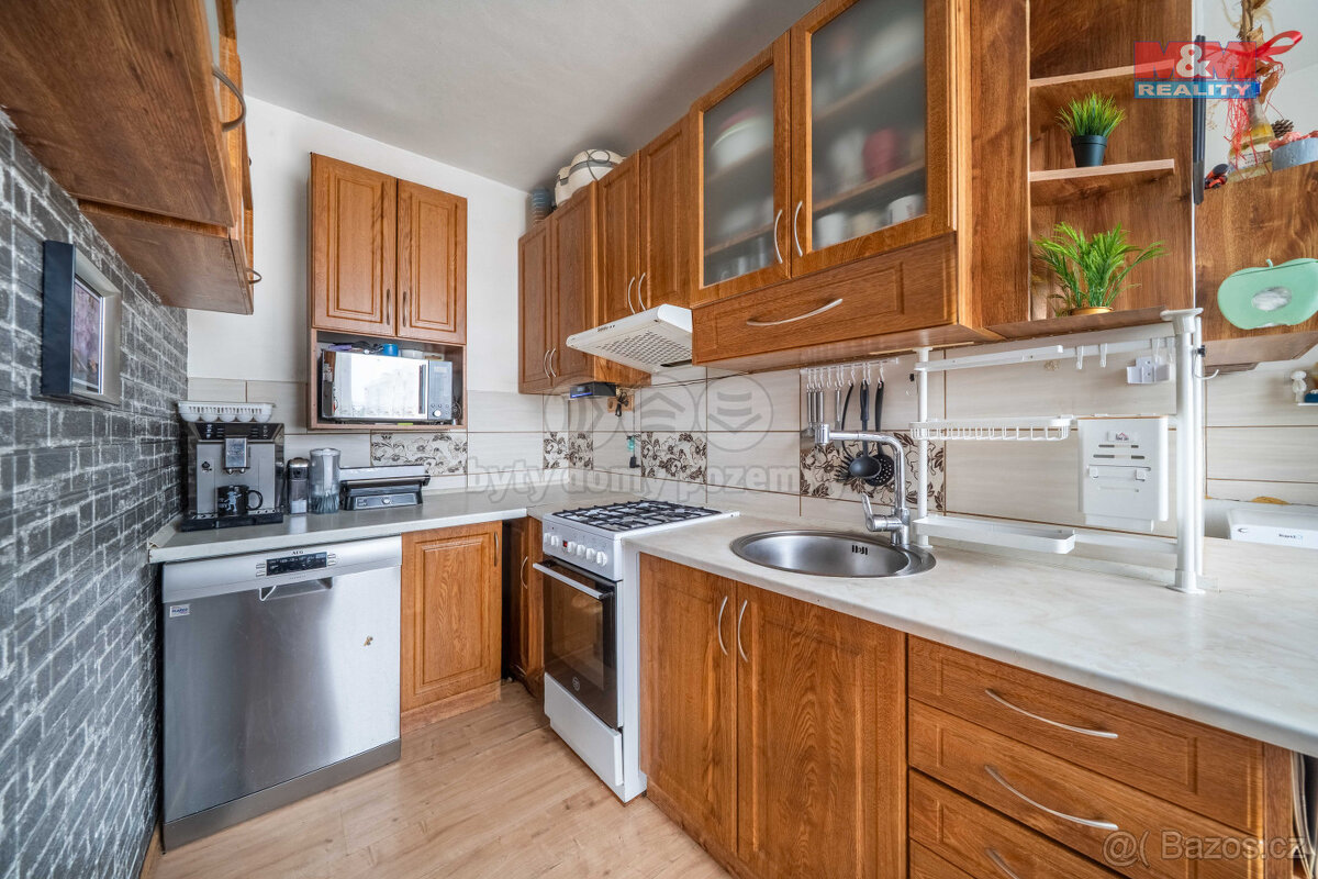 Prodej bytu 3+1, 71 m², Rokycany, ul. Boženy Němcové