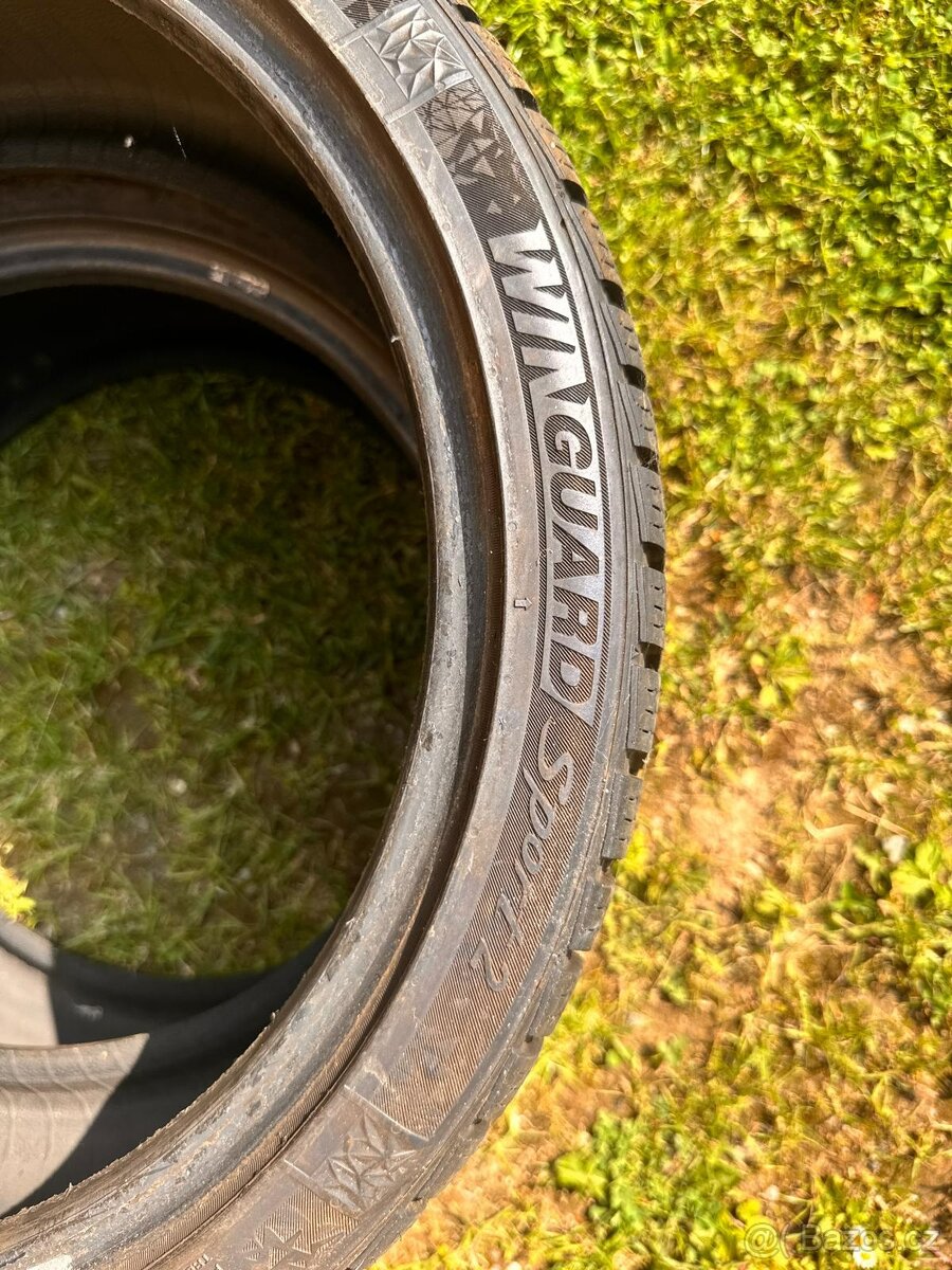 Zimní pneu WinGuard sport 2. 205/40 R17