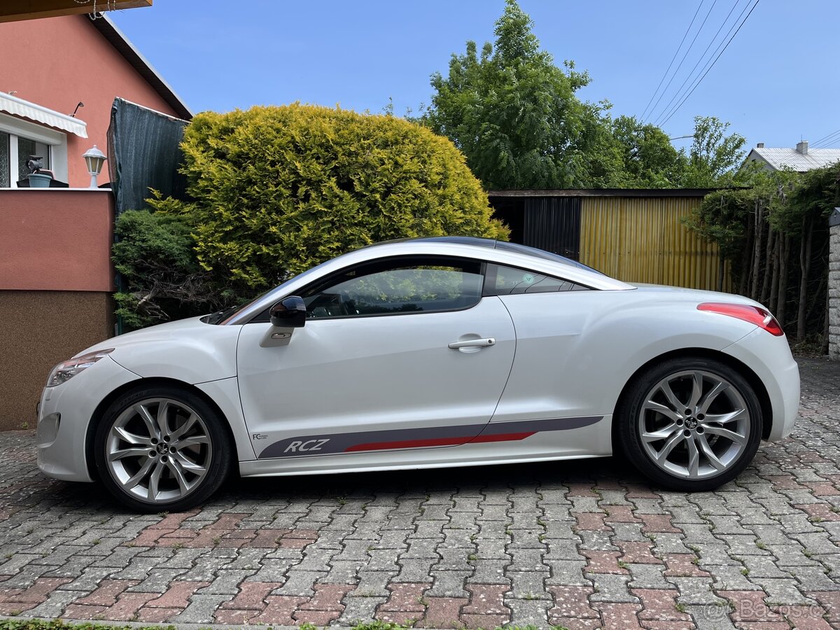 Peugeot RCZ 1.6 200 hp 2010