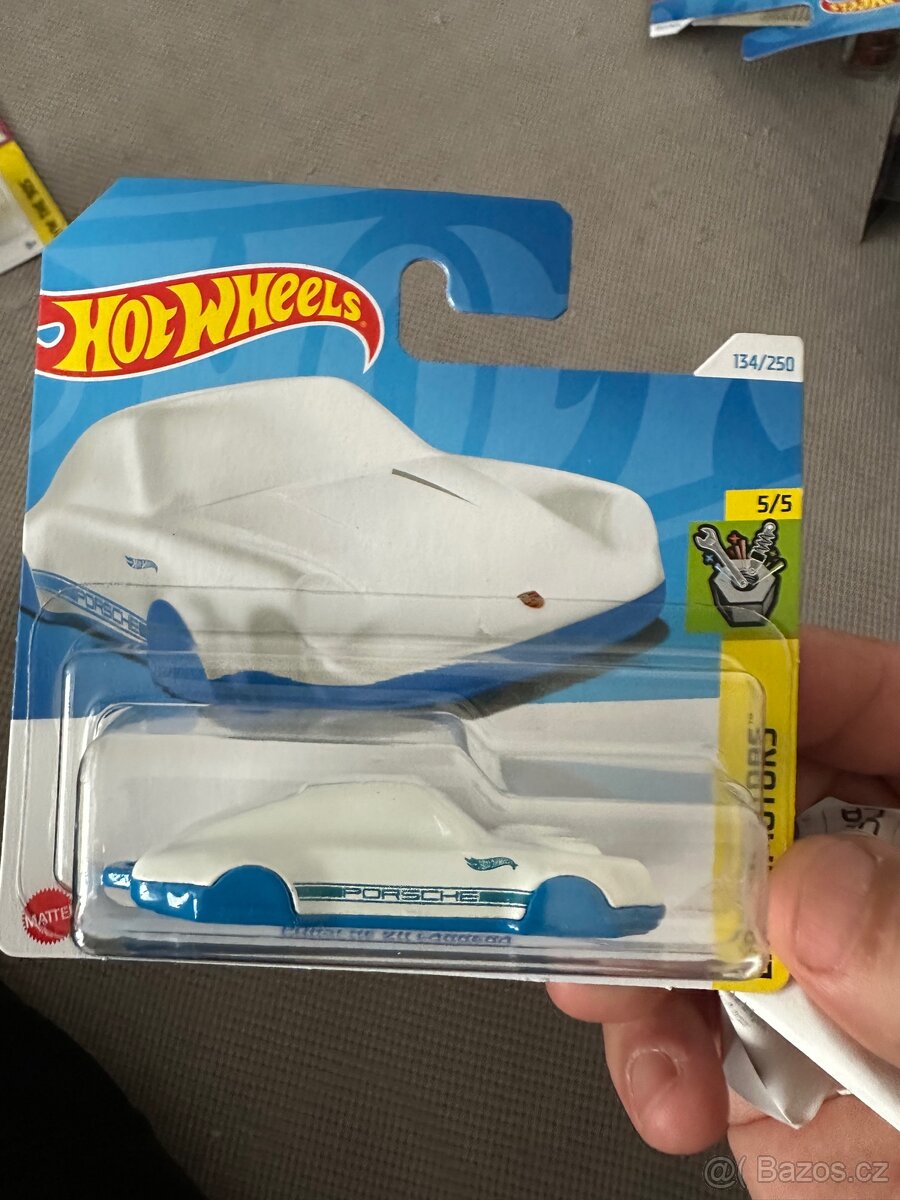 Hot wheels porsche klíčenka