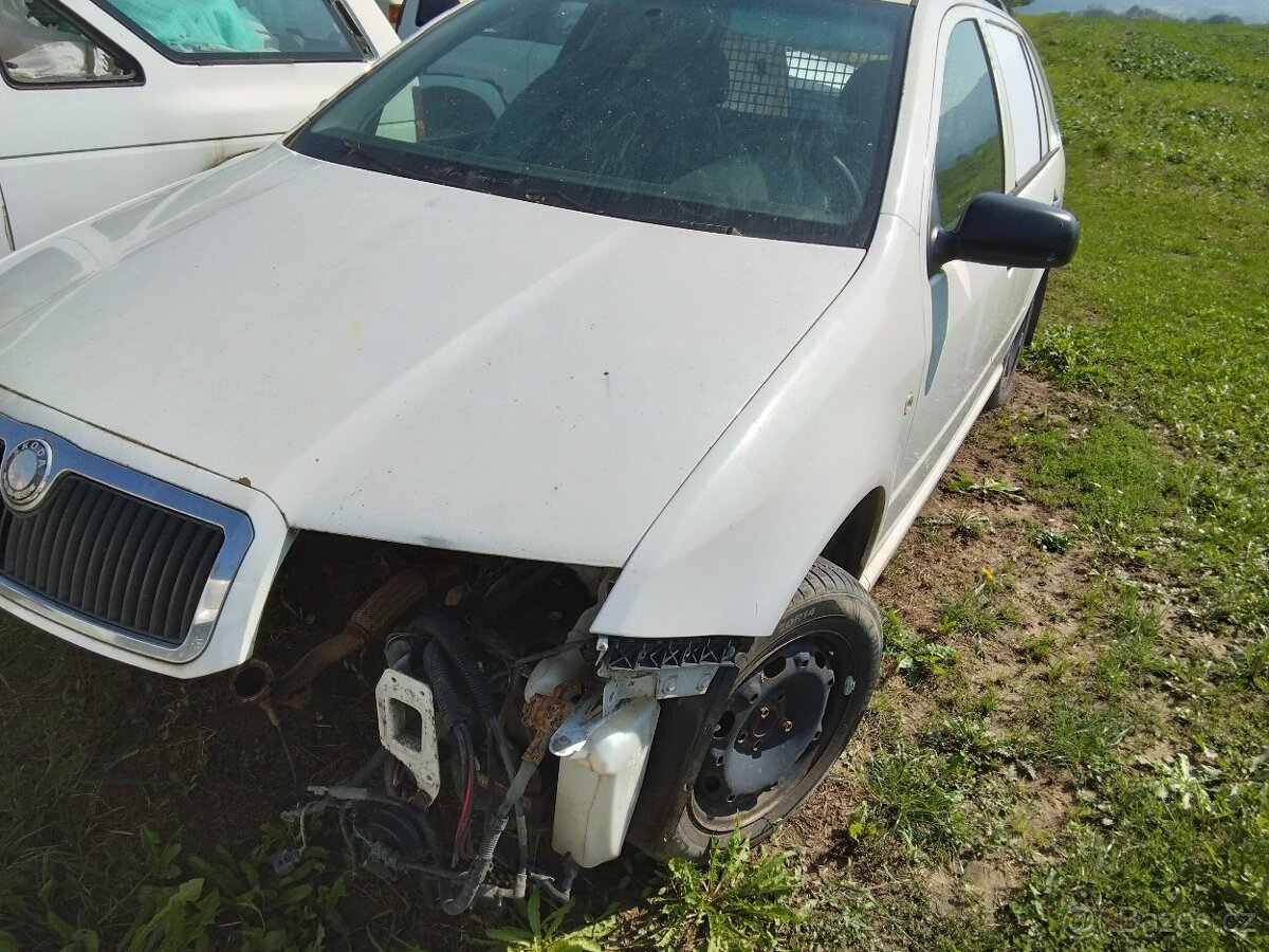 Škoda fabia 1 díly.