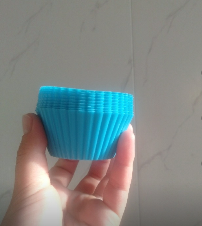 Silikonové formy na muffiny, 100 Kč za 15 kusů