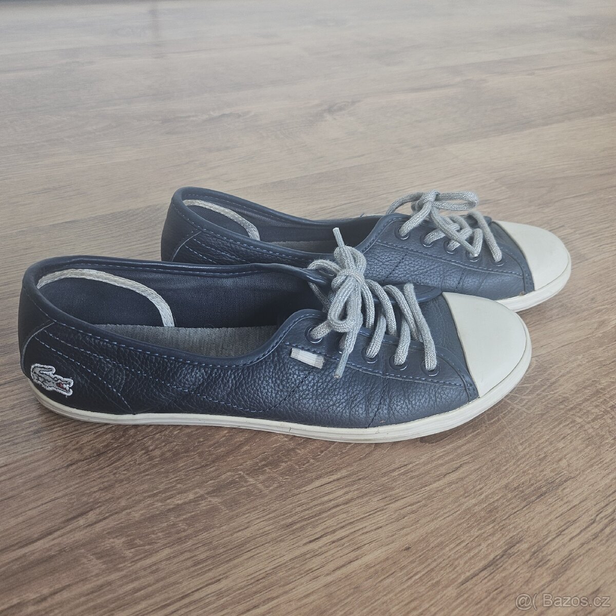 Lacoste vel. 37,5, Adidas vel. 38