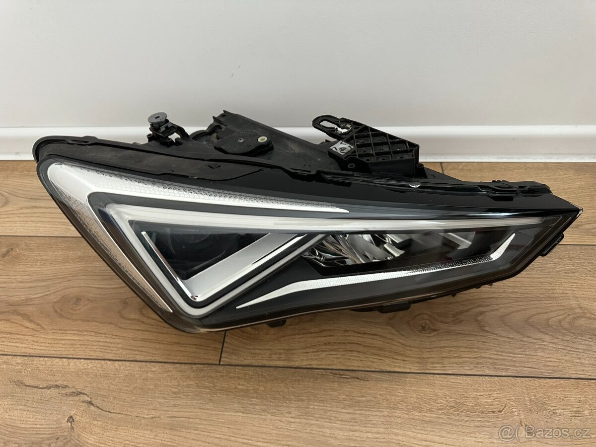 Originál Seat Cupra Leon 4 Full Led pravé svetlo - 5FB941008