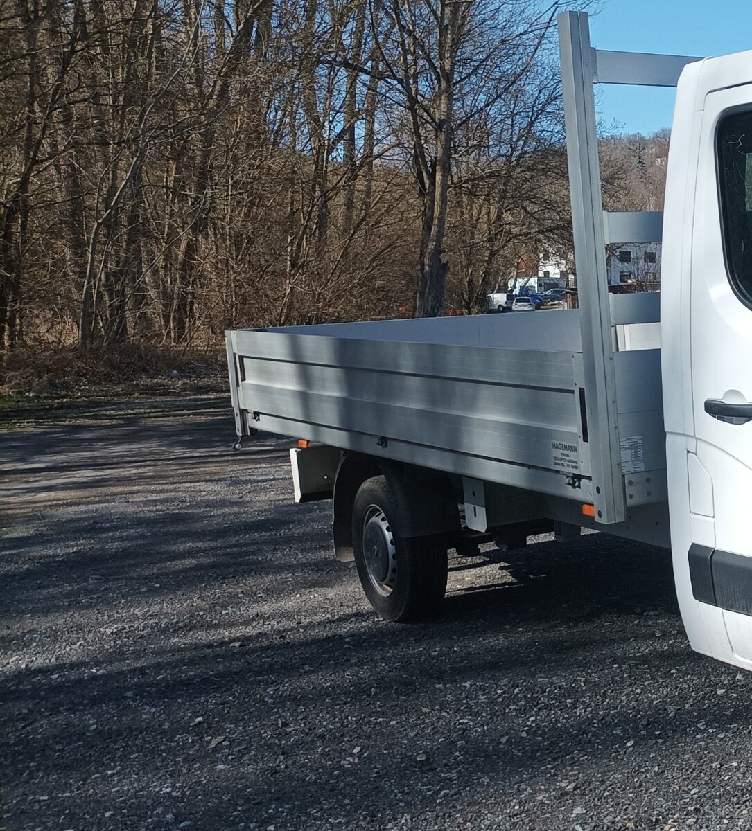 Valníková AL nástavba Hagemann používaná 14000km