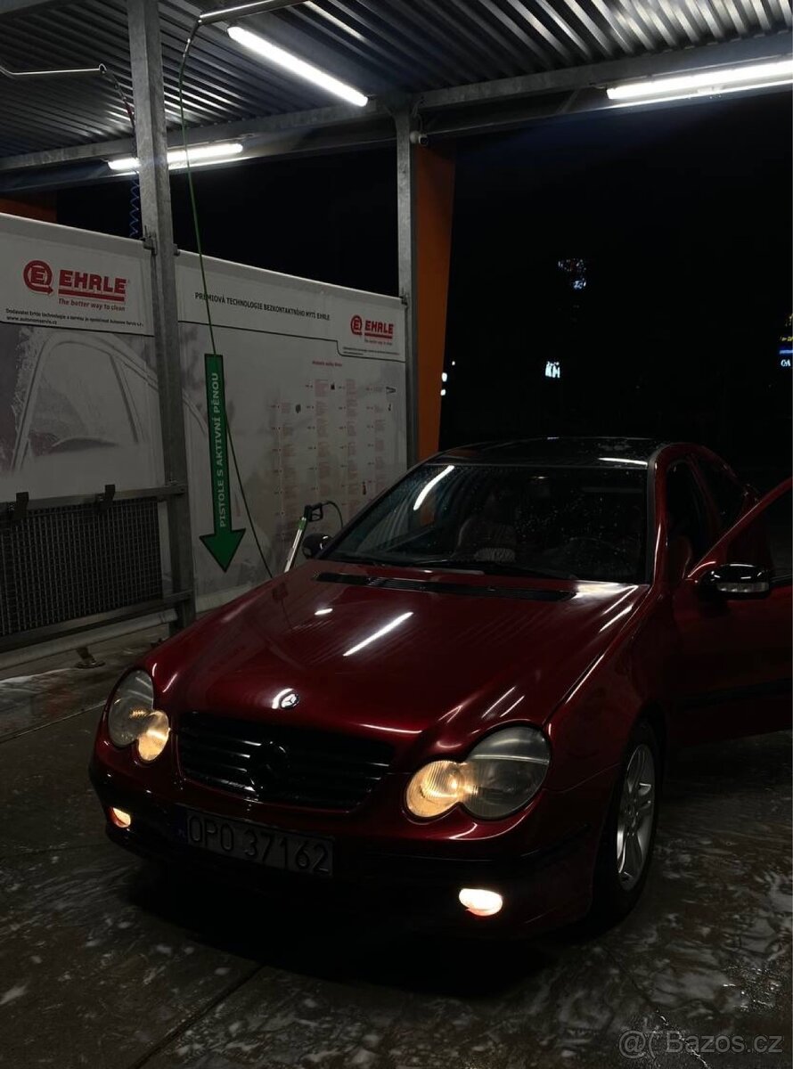Mercedes-Benz C 180