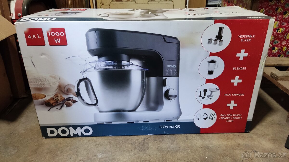 Kuchyňský robot DOMO