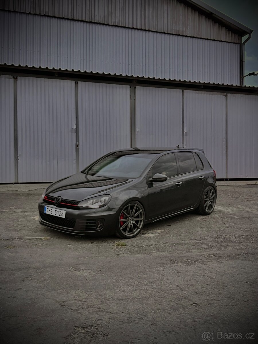 Volkswagen Golf VI GTI