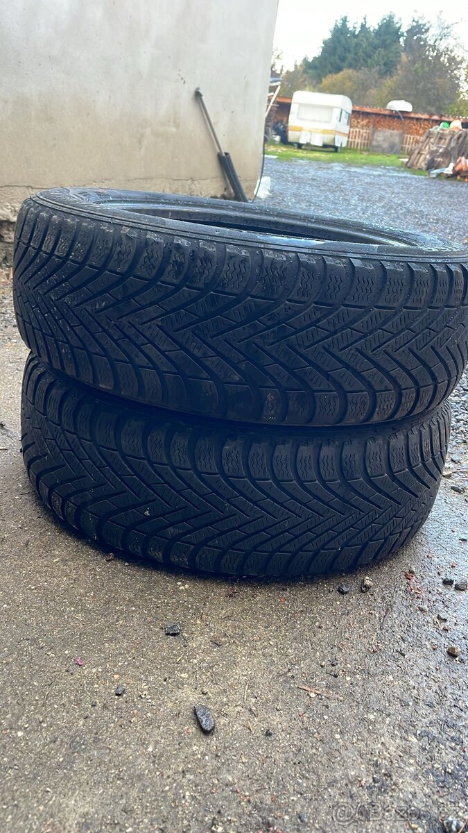 MICHELIN 185/60 R15 zimní pneu 2x