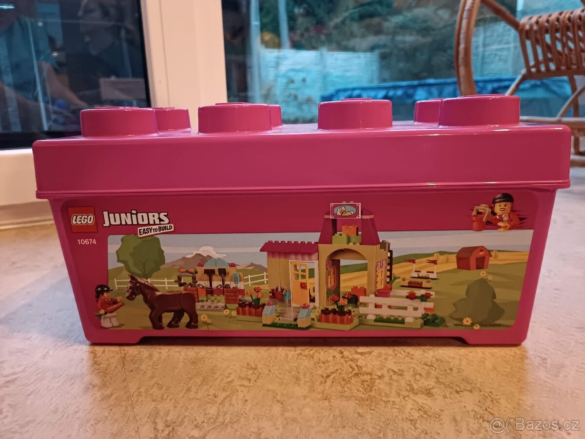 Lego juniors Pony farma