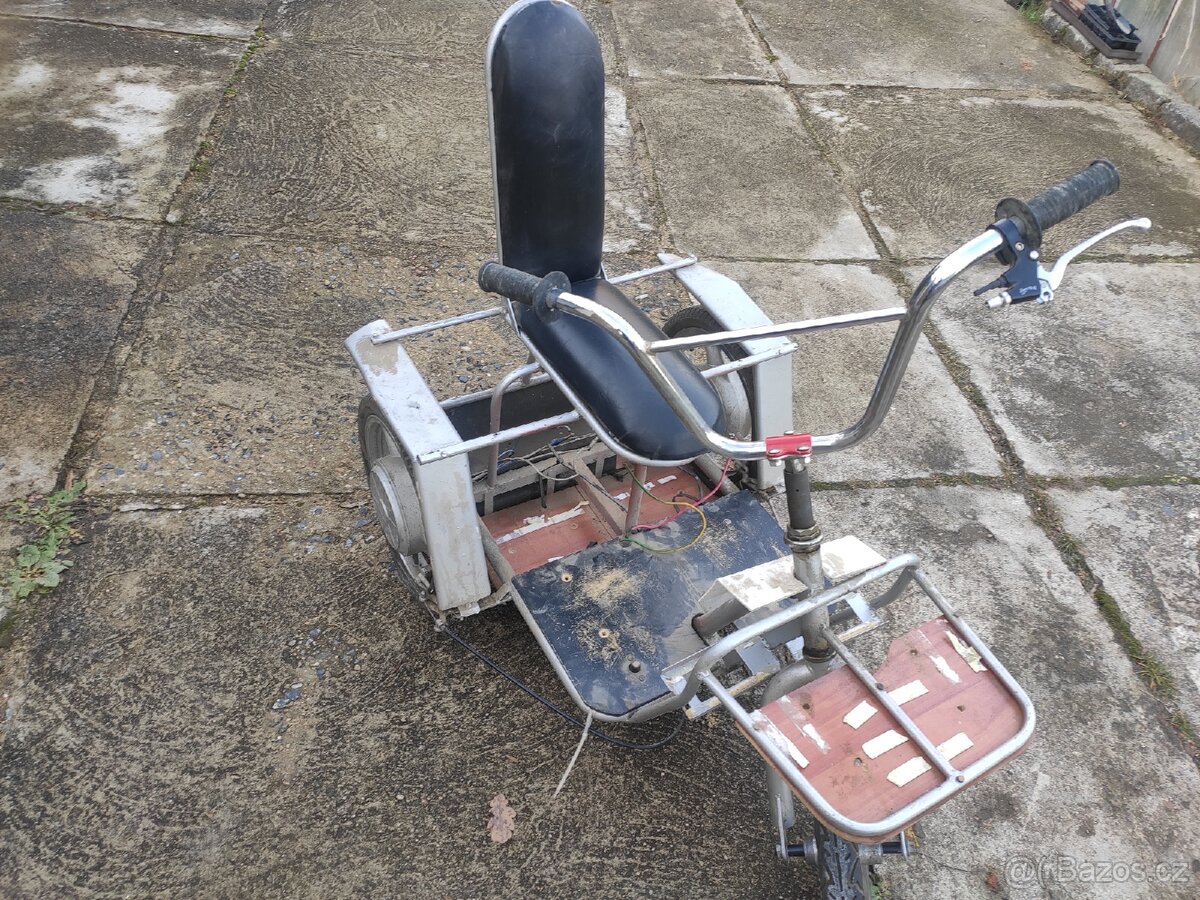 Elektrická tříkolka