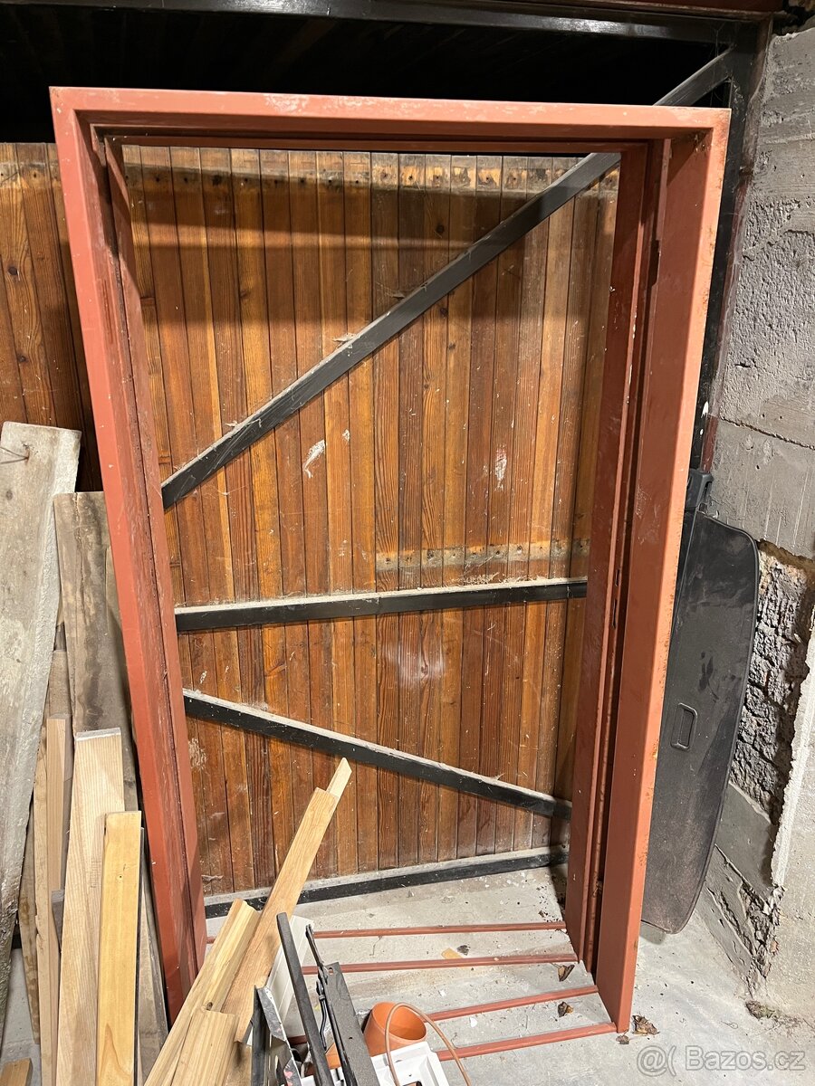 Protipozarni ocelove 100ky x 15cm zarubne P, L