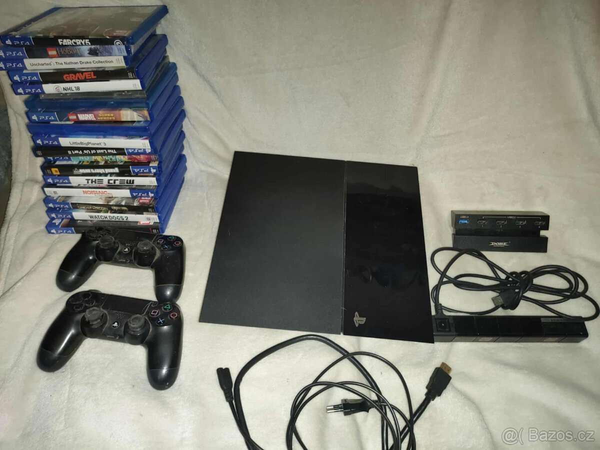 Prodám Playstation 4 500GB