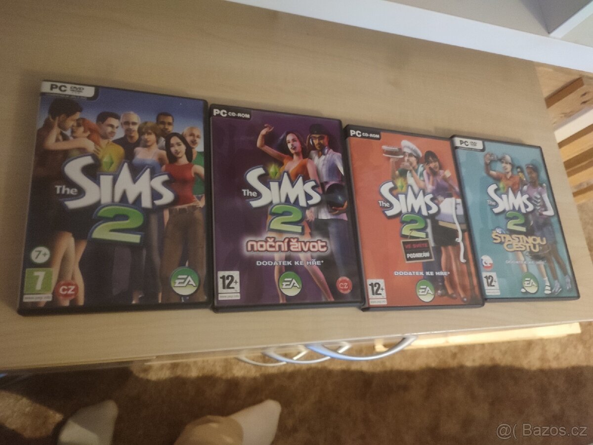 4x The Sims 2 na PC