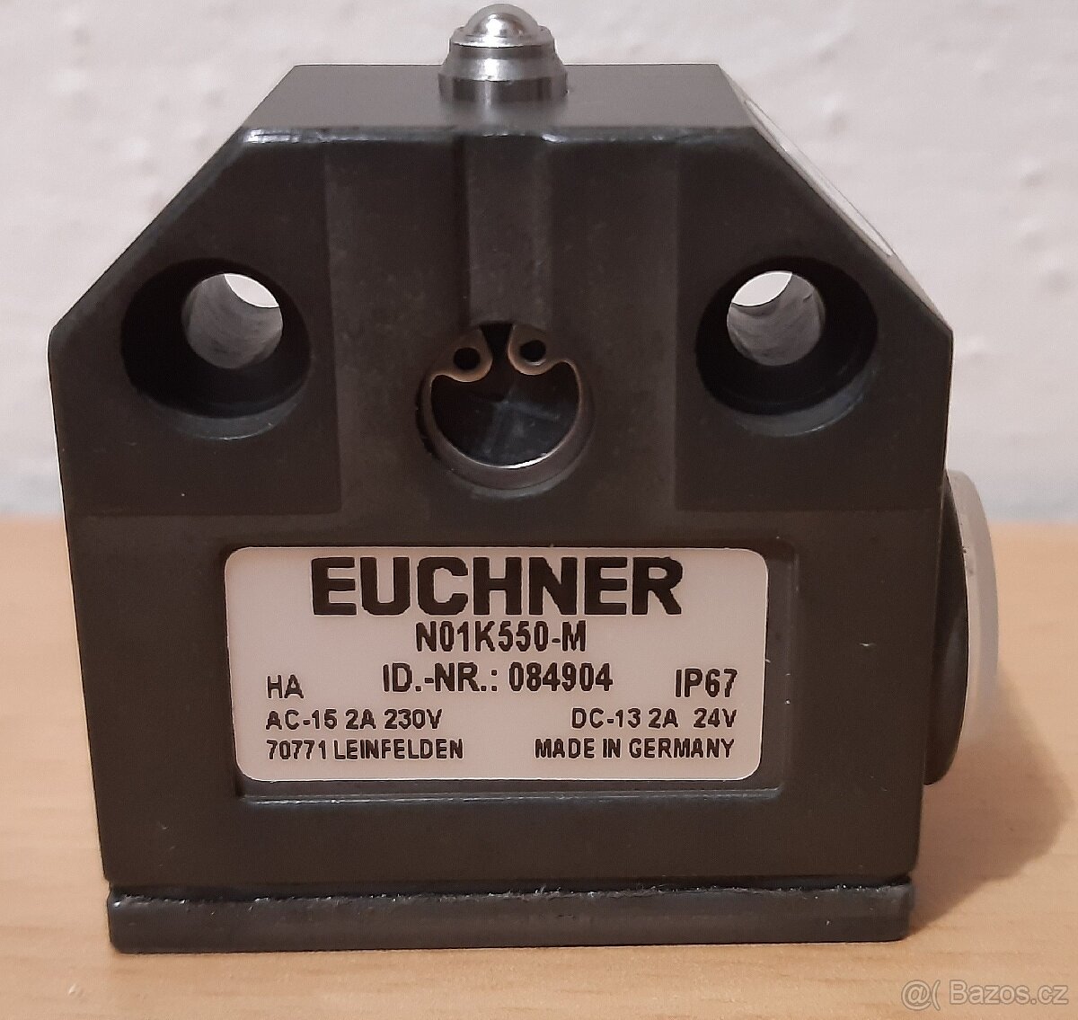 Koncovy spinac Euchner N01K550-M