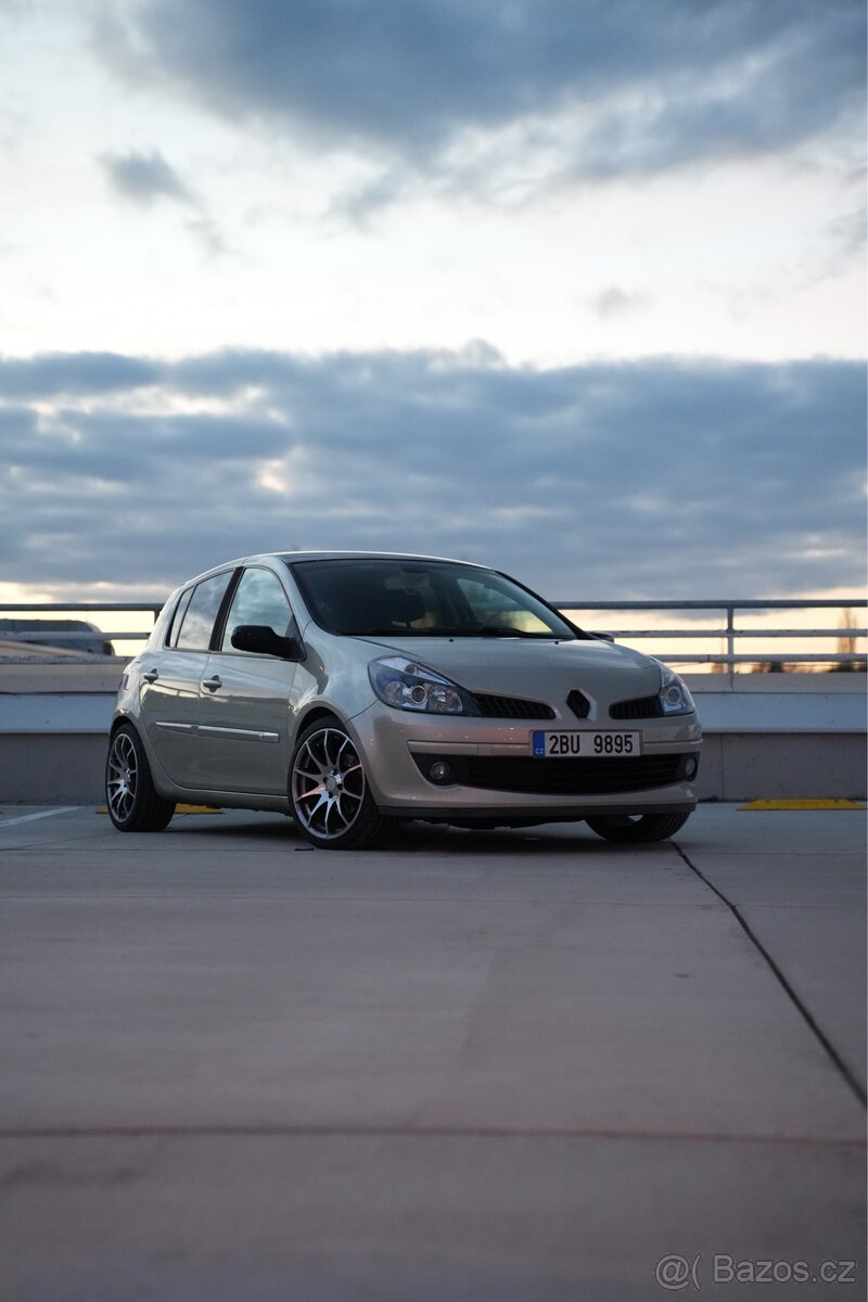 RENAULT CLIO 1.2 74KW
