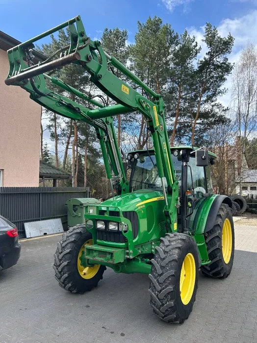 Traktor John Deere 5090 2011 7600MTH