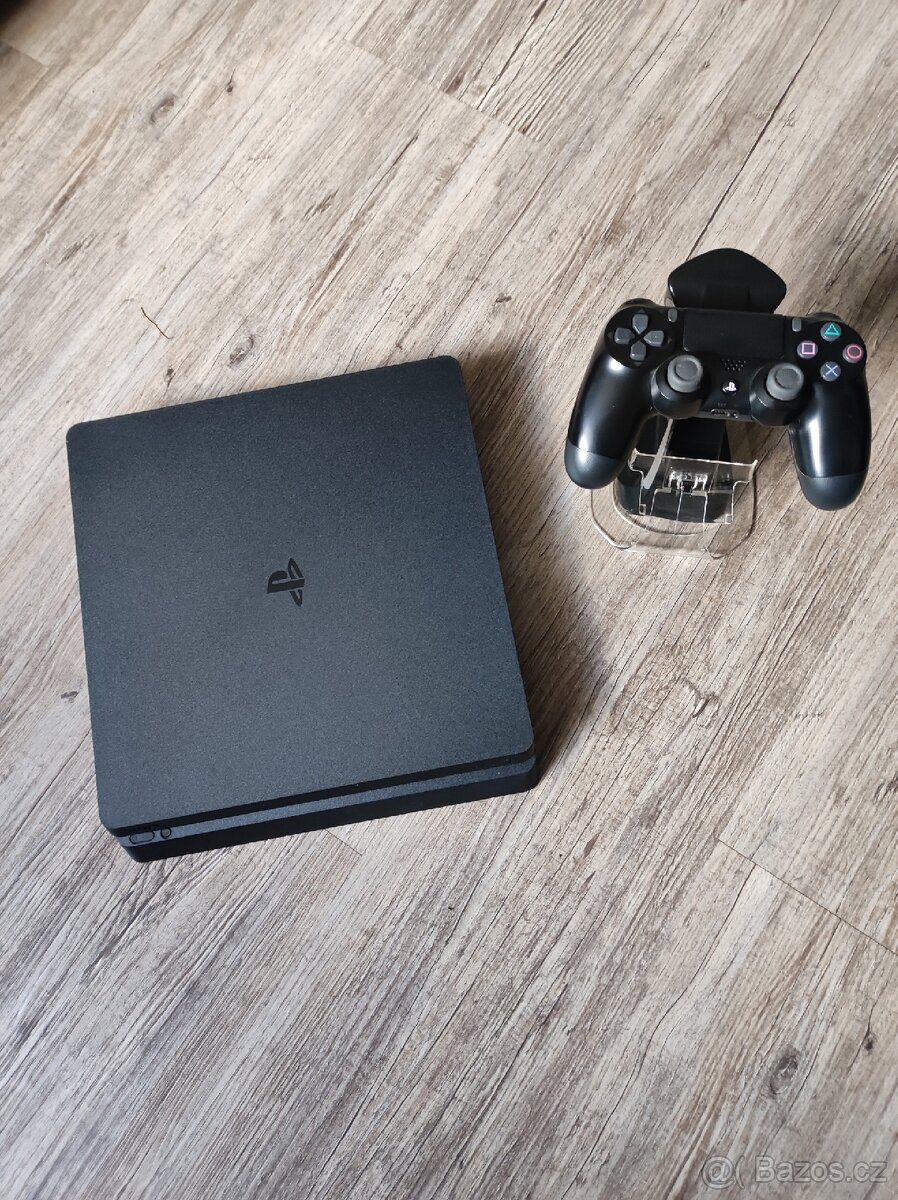 PlayStation 4 500 GB