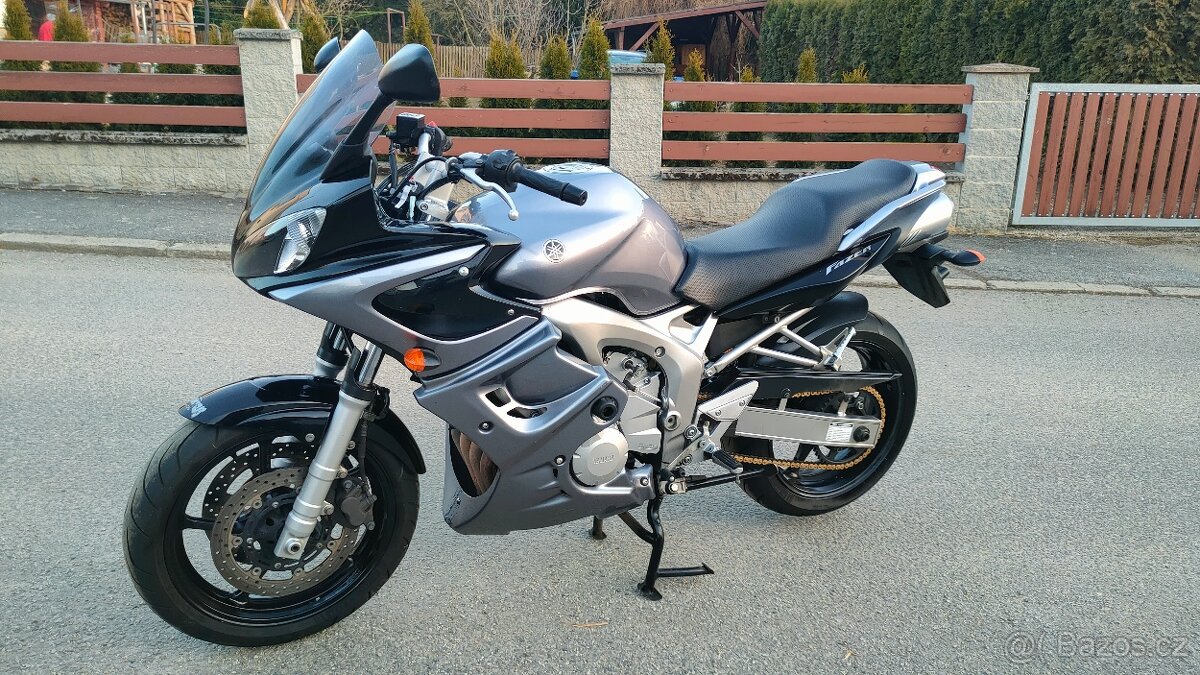 Yamaha FZ6 Fazer