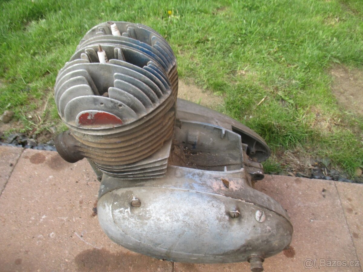 Jawa 350 půlbuben, Velorex