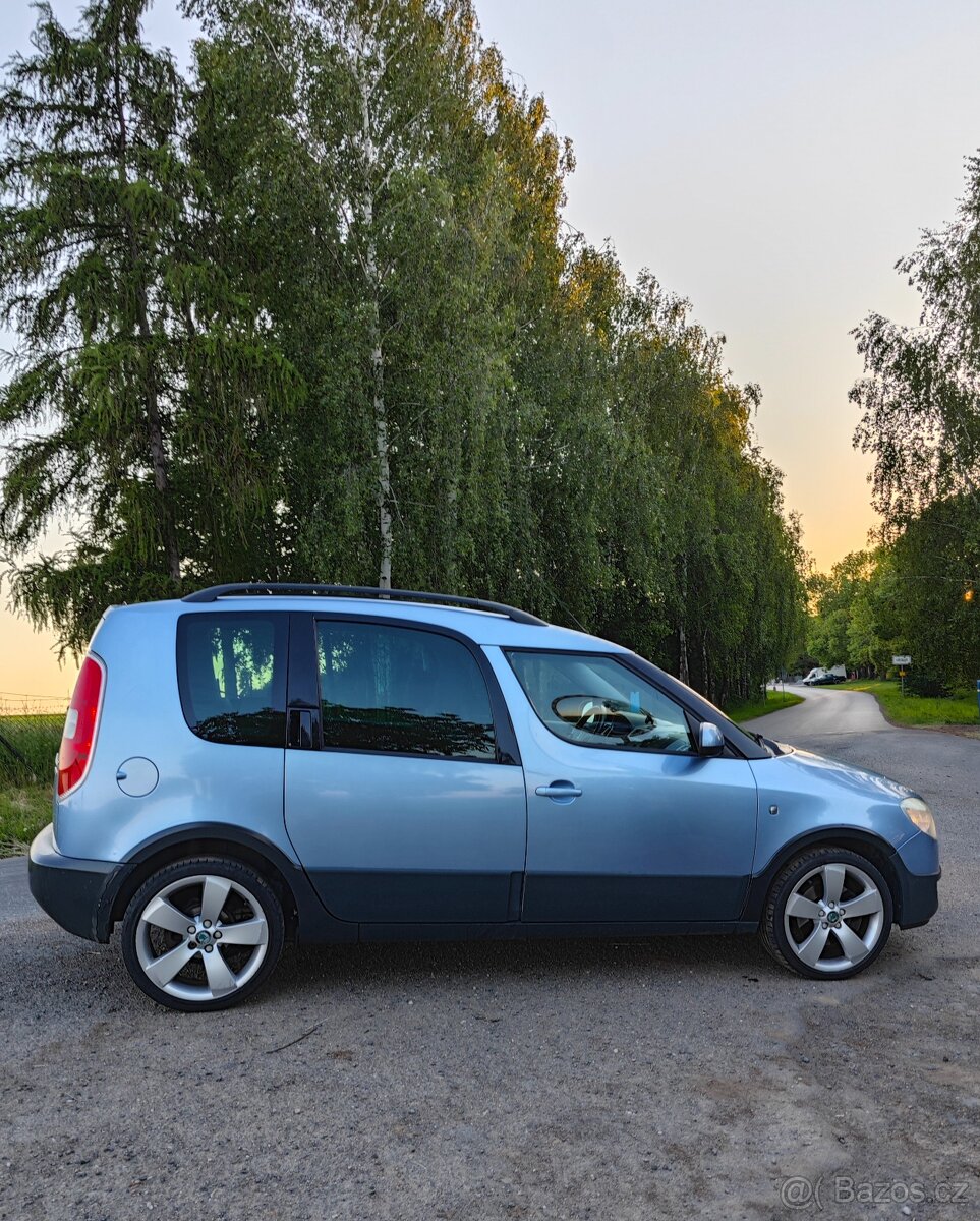 Škoda Roomster Scout 1.6 benzín