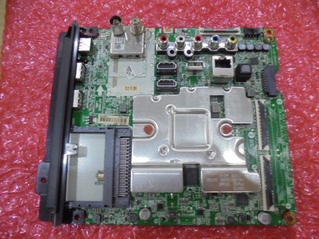 Základní deska MAIN LG EBU66168301 pro LG 55NANO813NA