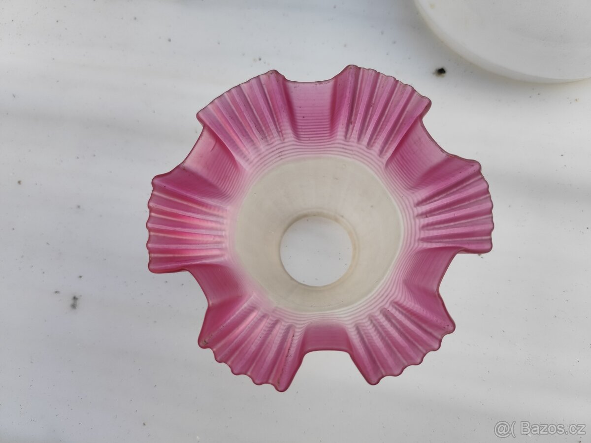 Sklo,stinitkona lampu