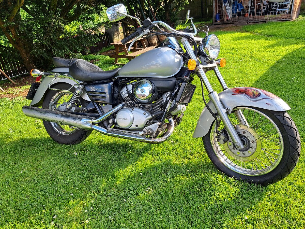 Honda vt 125 shadow- skupina A1 11kw